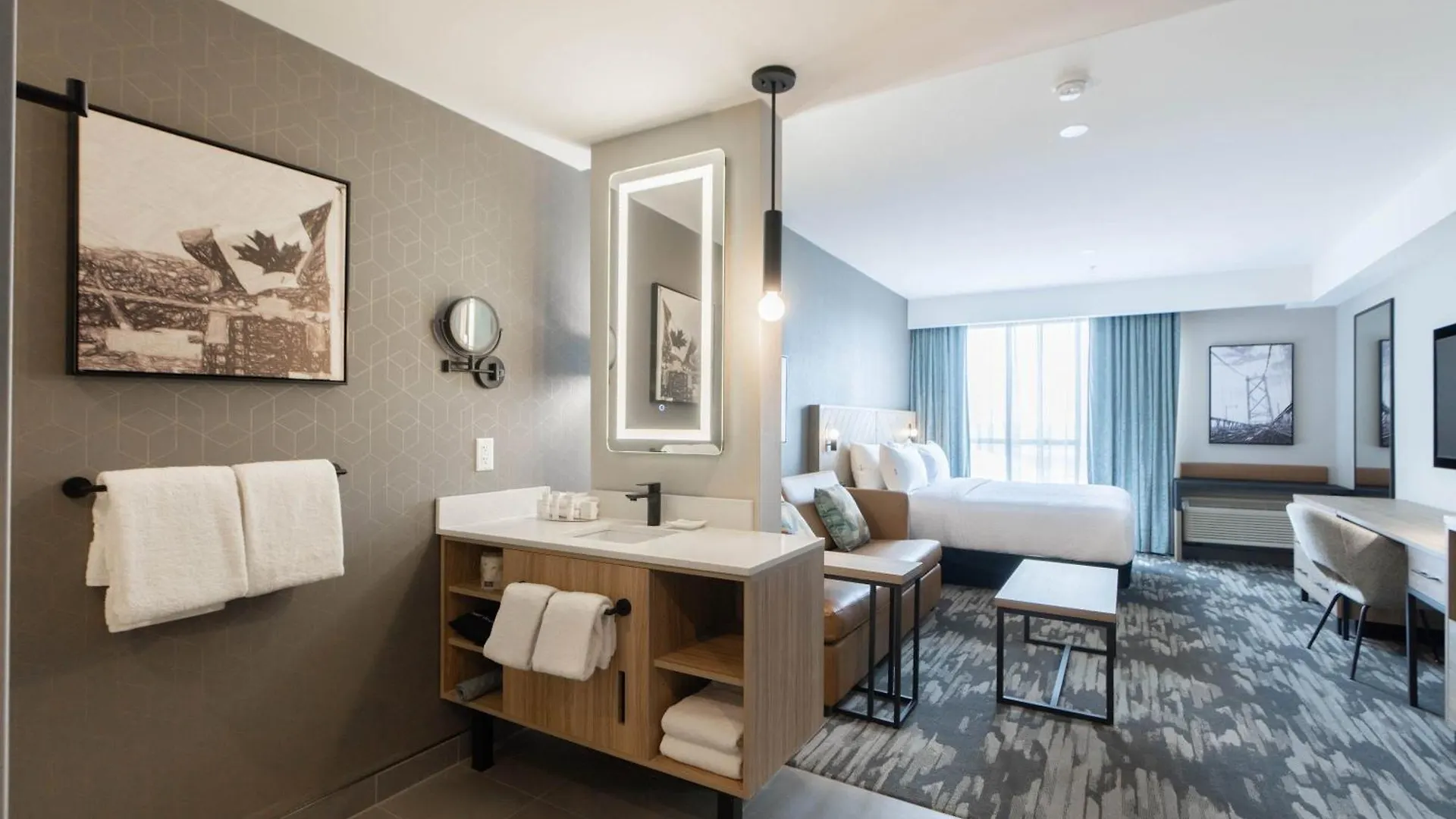 Sandman Signature Winnipeg Airport Hotel & Suites