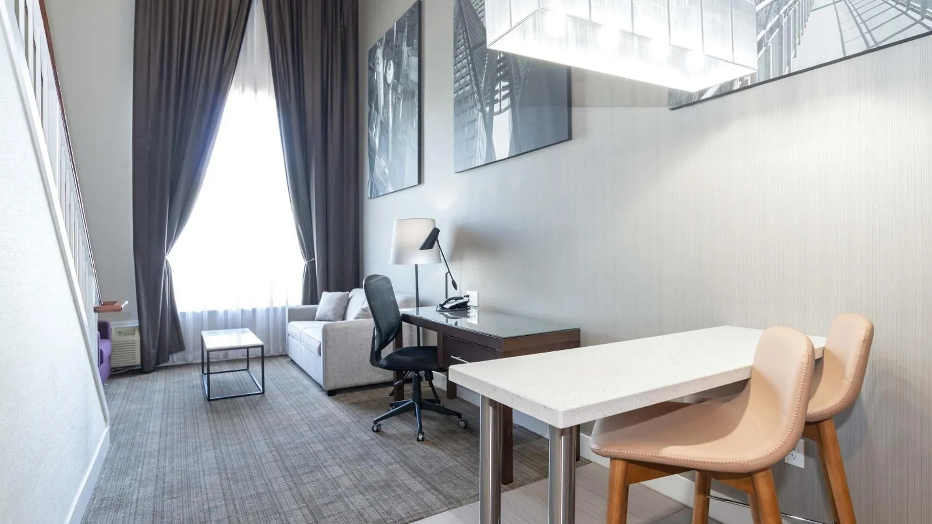 Sandman Signature Winnipeg Airport Hotel & Suites Canada